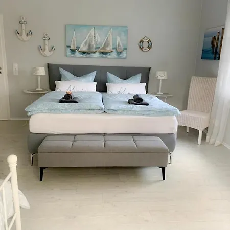 Diekkier Modern Retreat *